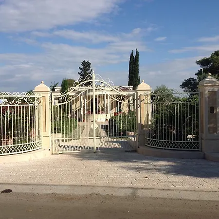 Leziedipiero * Nardo